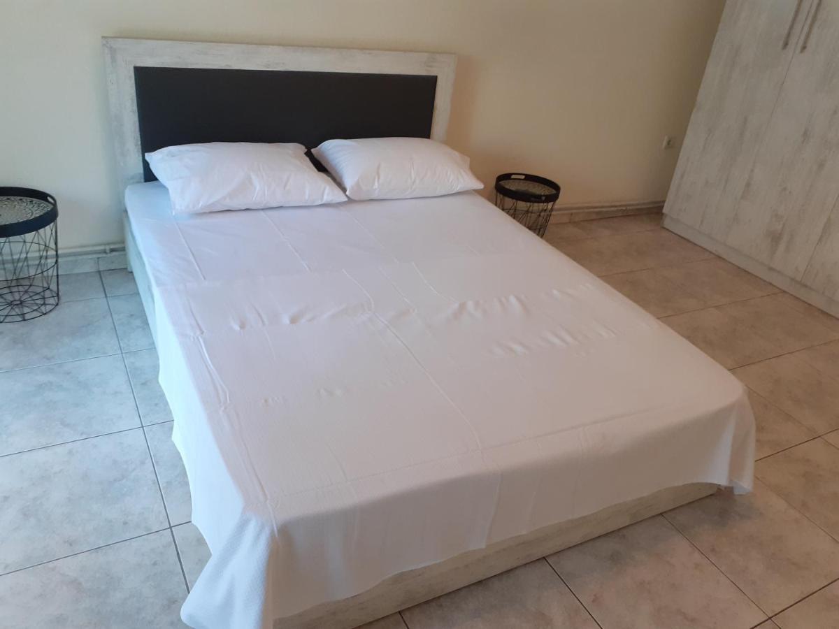Asteris Appartment ثيرمي المظهر الخارجي الصورة